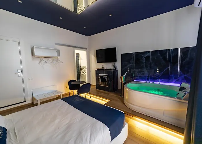 Maximum & ベッド・アンド・ブレックファスト 4*