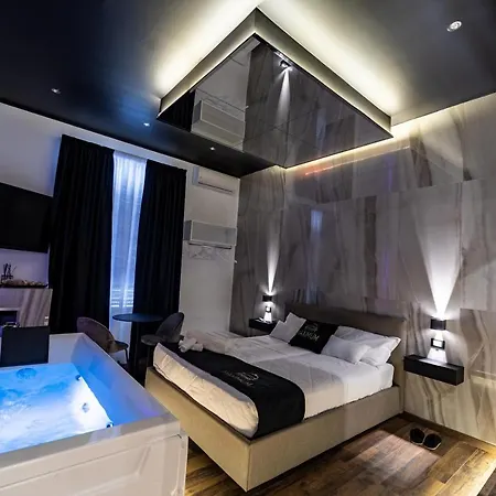 Bed & Breakfast Maximum & *