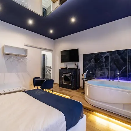 Bed & Breakfast Maximum & 4*