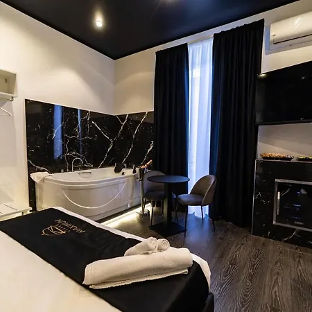 Maximum & Bed & Breakfast