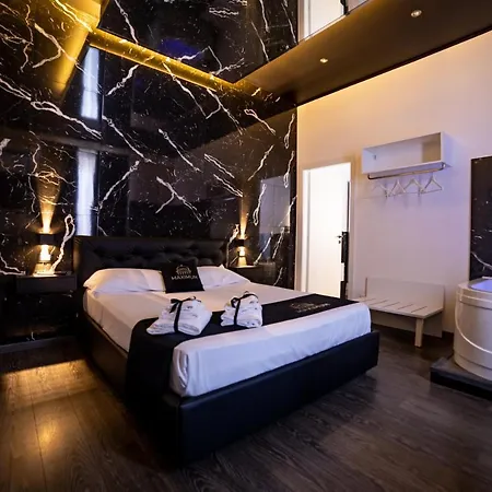 Maximum & Bed and Breakfast 4*