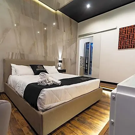 B&B Maximum & 4*