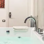 Maximum & Bed and breakfast 4*