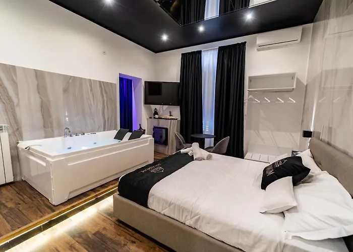 Maximum & Nocleg ze śniadaniem Palermo